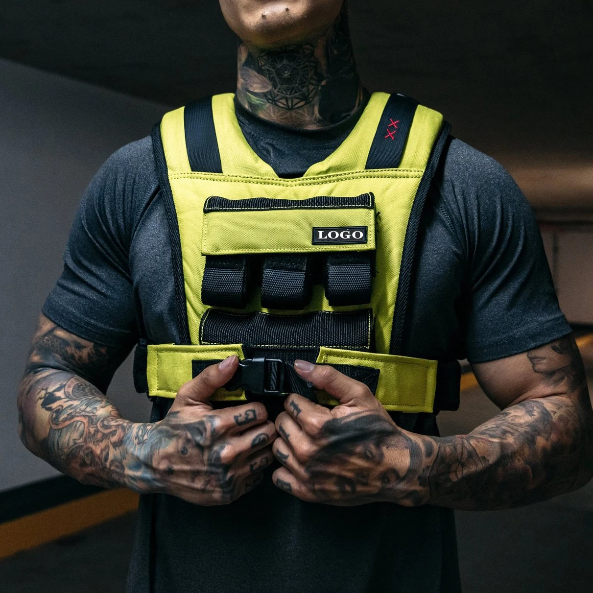 

ZJFIT 30KG Running Weighted Vest Training Adjustable Iron Block Workout Cross Fitness Weightlifting Vest for Strength Training