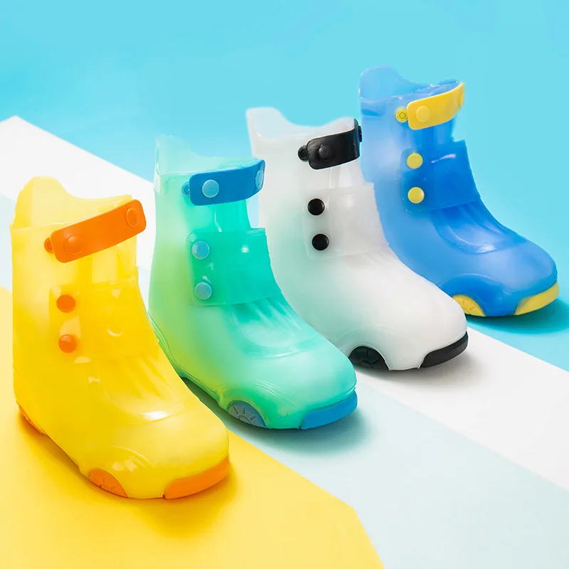 Copriscarpe impermeabili per scarpe da bambino copriscarpe in Silicone per bambini protezioni per stivali in gomma da neve portatile protegge la