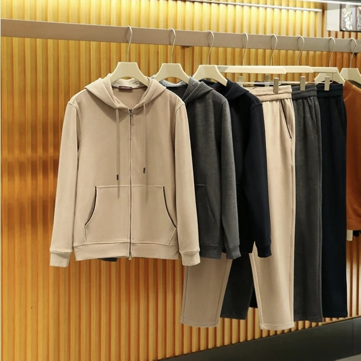 

Итальянский роскошный мужской шерстяной комплект, мягкая и удобная повседневная спортивная одежда, осеннее длинное пальто све и длинные брюки для молодых мужчин