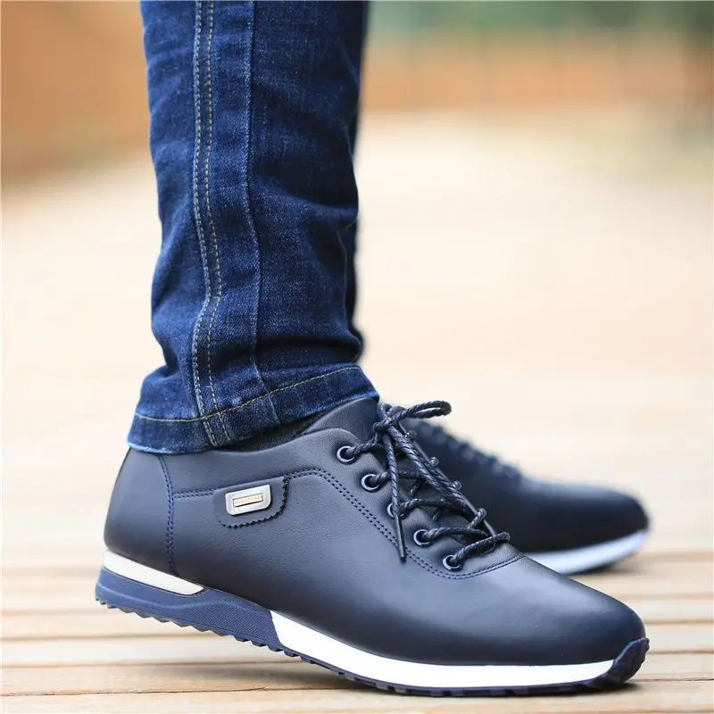 

Men's 2026 New Breathable Soft Leather Sneakers Round Toe Lace-Up Anti-Slip Casual Shoes Lightweight Comfortable Fashion Sporty