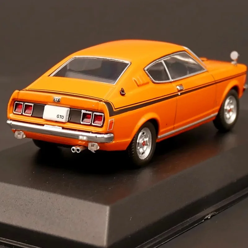 Diecast 1:43 Scale GTO Model Alloy Car Finished ProductSimulation Series Toy Automobile Souvenirs  Collection Gift