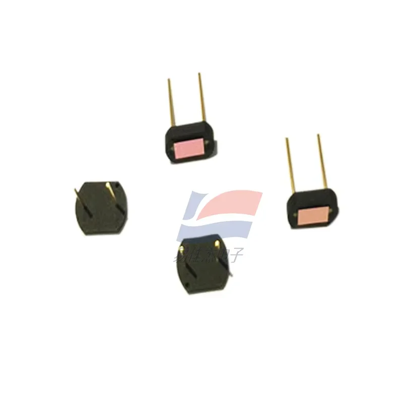 S7686 Photoelectric sensor  photodiode Low dark current high-speed response 2.4 × 2.8 mm