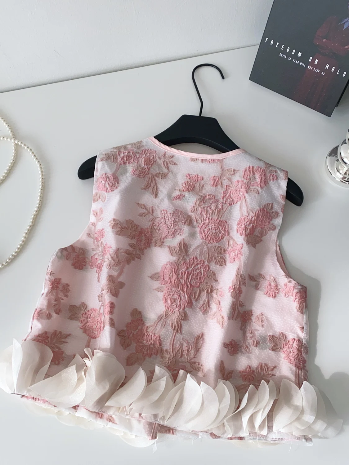 

Ele Heavy Embroidery V-Ne Svel Vest Women's Faionable Versatile Ruffle Splicing Tank Top Commute Sle Pure Color
