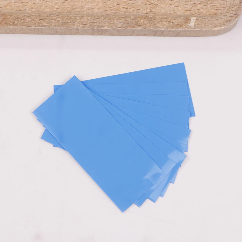 100 قطعة أنابيب الانكماش الحراري المسطحة البلاستيكية التفاف البطارية لبطارية ليثيوم 18650 أنبوب الانكماش الحراري مجموعة متنوعة عازل ذاتي اللصق