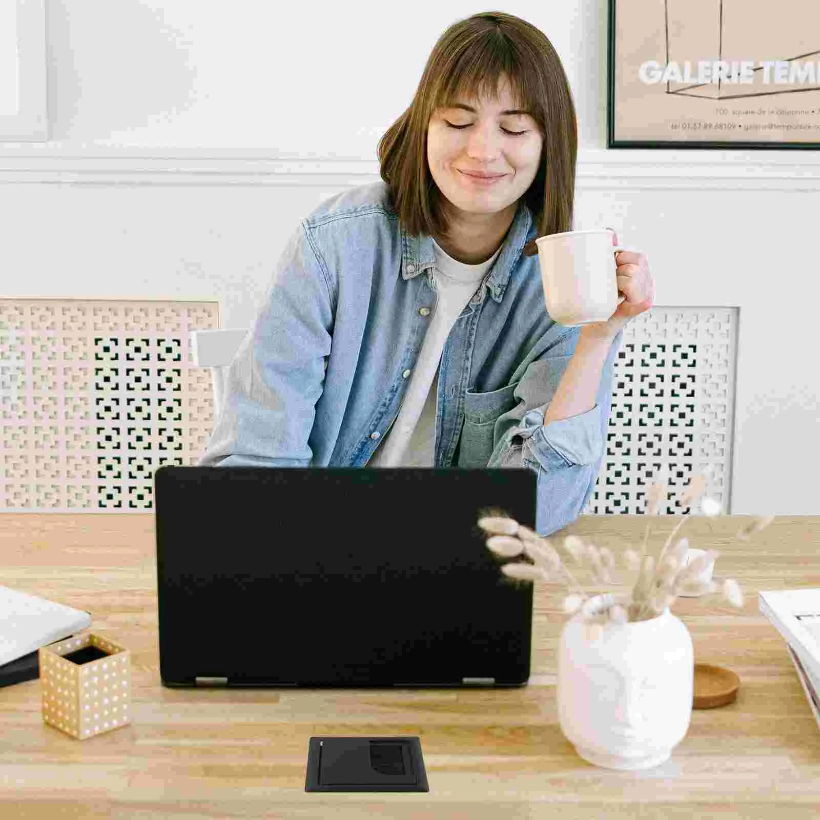 Slide image b26ee396eaf44d1f90048f70299c26bf