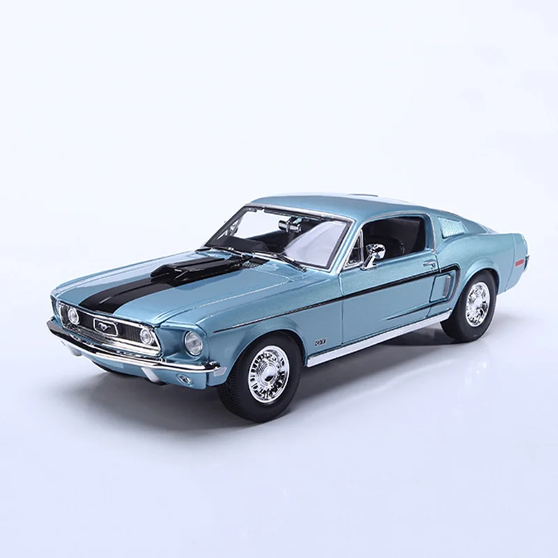 In Stock Maisto 1:18 1967 Ford Mustang Gta Fastback 1968 Ford Mustang Gt Cobra Jet Alloy Miniature Diecast Christensen Toys Gift