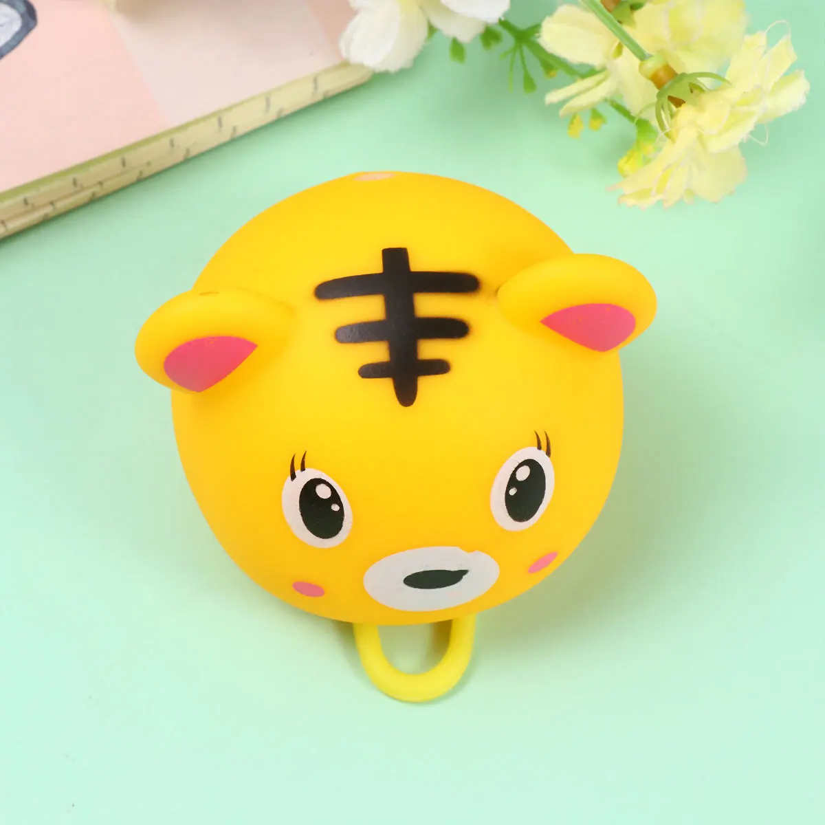 

Bicycle Horn Yellow Cartoon Tiger Design Loud Sound Light For Night Riding Mountain Bike Accessories Road Horn