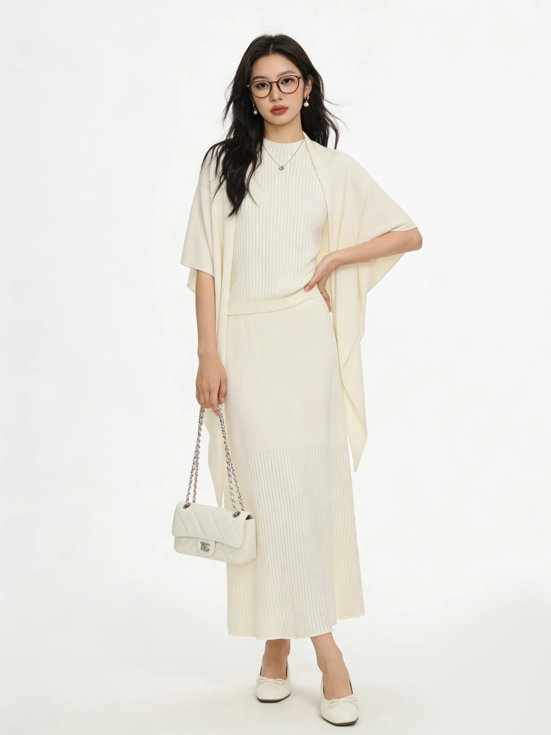 

Мягкий трикотажный комплект из двух предметов: футболка телесного цвета и юбка с высокой талией для весеннего сезона, дышащая повседневная одежда