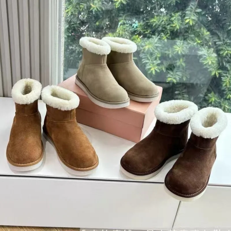 

Cowhide Wool Super Popular Little Potato Snow Boots Non-Slip Rubber Sole Wool Lining Warm Fashionable Internet Celebrity Short B