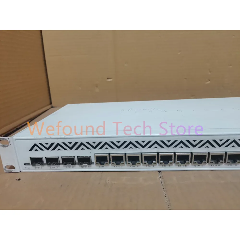 CCR1036-12G-4S Cloud Core Router 36 Core Gigabit ROS 12 Gigabit 4SF