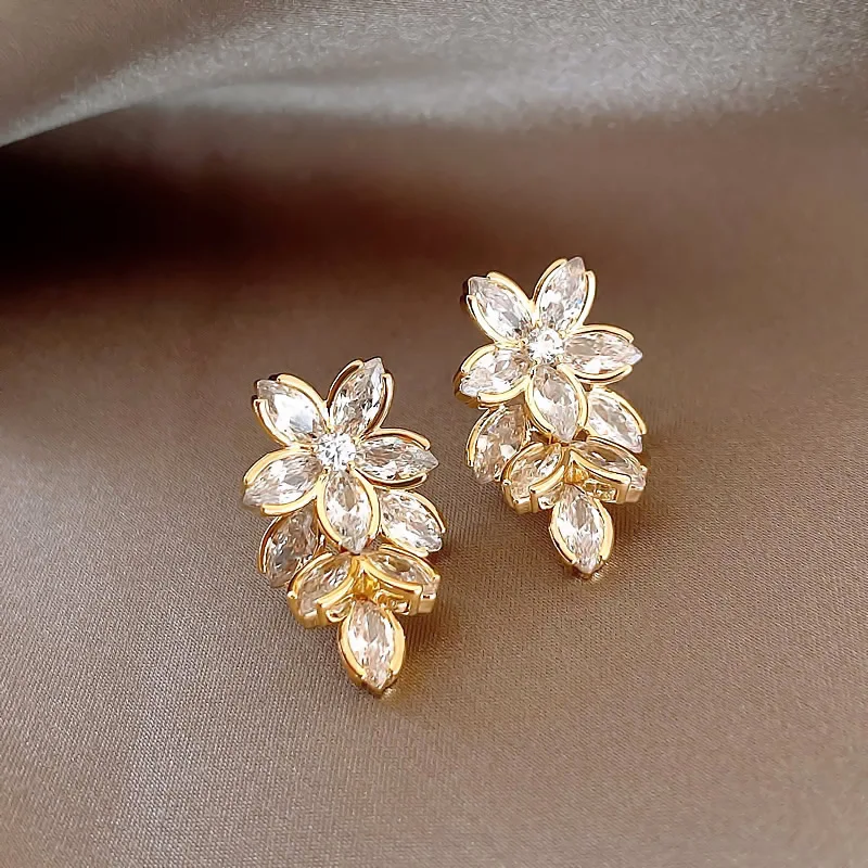 أقراط كورية من الكريستال على شكل زهرة للنساء ، زركون لامع ، هندسية ، مزاجية ، مجوهرات حفلات الزفاف ، أزياء أنيقة #5