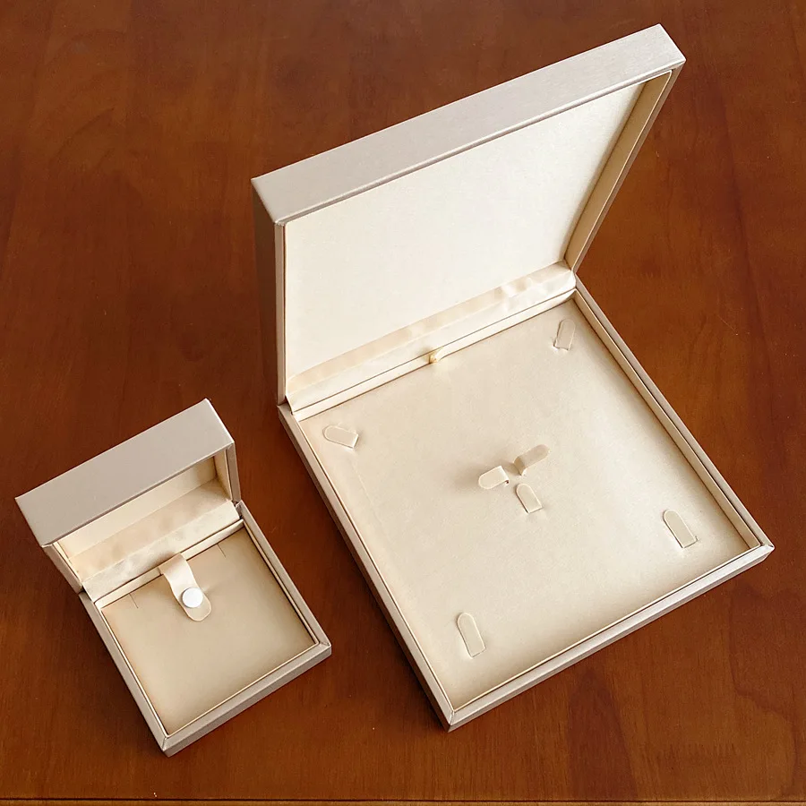 Champagne Color Jewelry Box Ring Pendant Bracelet Necklace Packaging Box High Grade Elegant Jewelry Gift Box Storage Box
