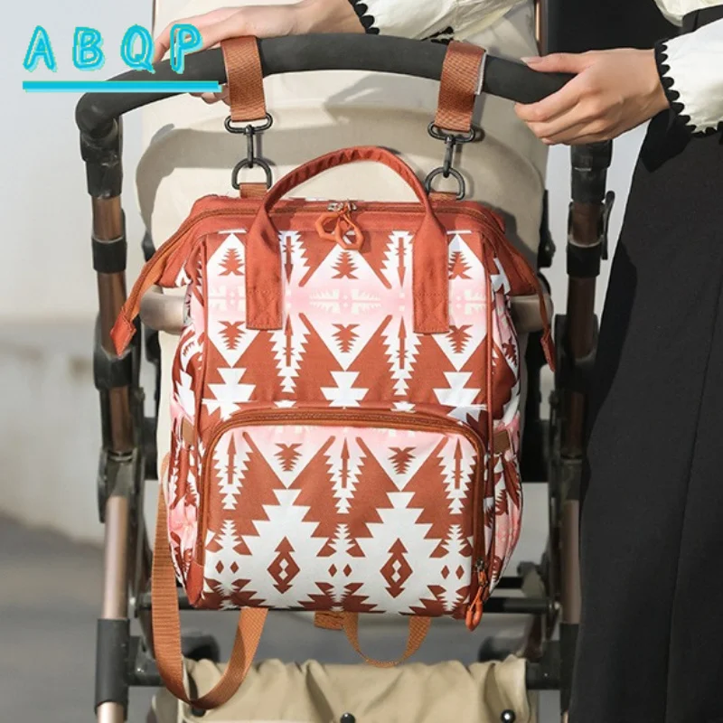 New Diaper Bag Backpack Personalized and Fashionable Baby Diaper Bag Backpack Large Capacity Multifunctional Outing Baby Bag