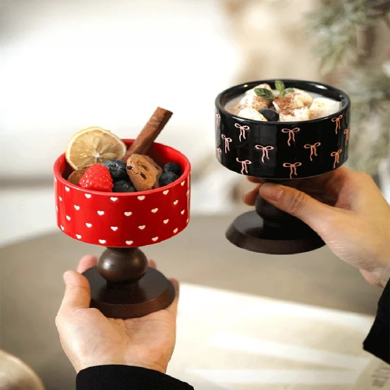 200ml Modern and Simple Heart-shaped Bow Cups, Hot Red Wine Glasses, Niche Mugs, Household Ceramic Design Sense Tall Glasses