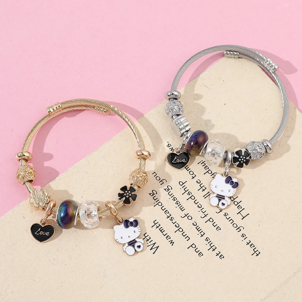 A new product from the Sanrio series, fashionable and cute black love Hello Kitty flower pendant DIY beaded versatile bracelet