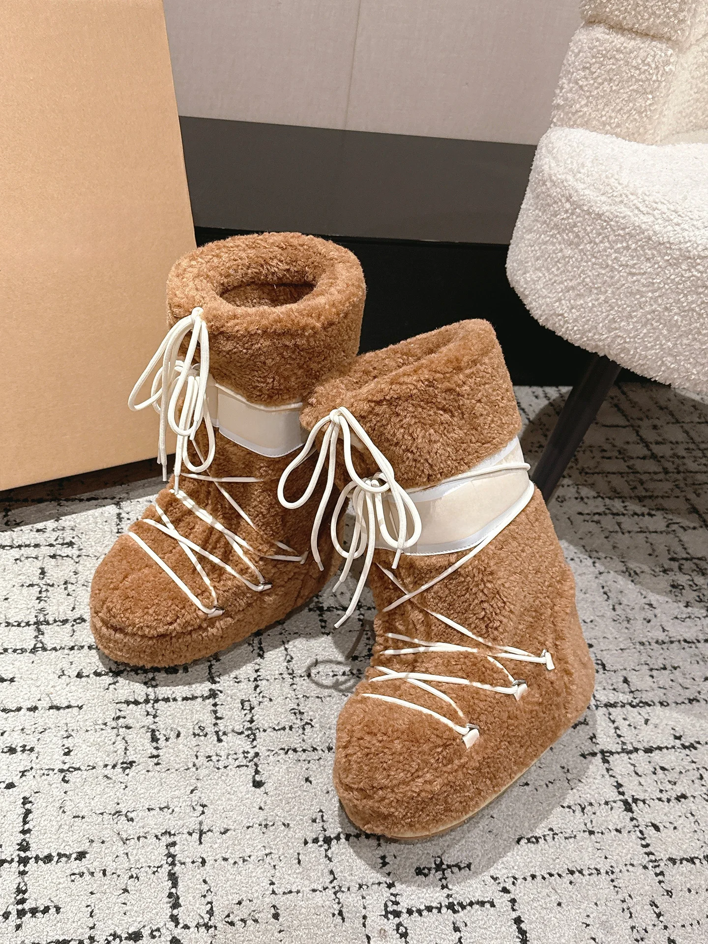 

Женские длинные сапоги осень/зима 202, шерстяная подкладка, удобная толстая подошва, теплая зима на каждый день/в помещении, модно и повседневная.