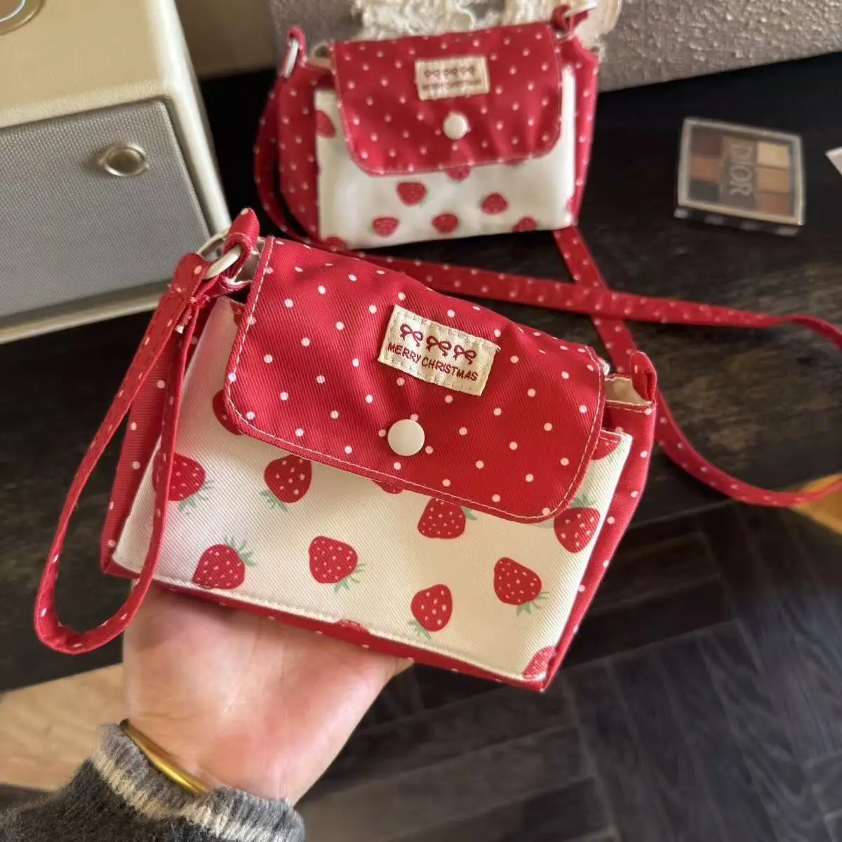 Cute Strawberry Storage Bag Waterproof Canvas Clutch Lipstick and Cushion Pocket Small Everyday Carry Bag CCD Storage Bag Gift