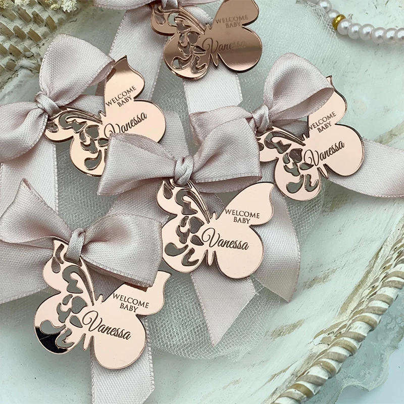 Étiquettes acryliques personnalisées pour baptême, étiquettes cadeaux personnalisées en forme de papillon, adaptées au baptême, au mariage, au réception-cadeau pour bébé