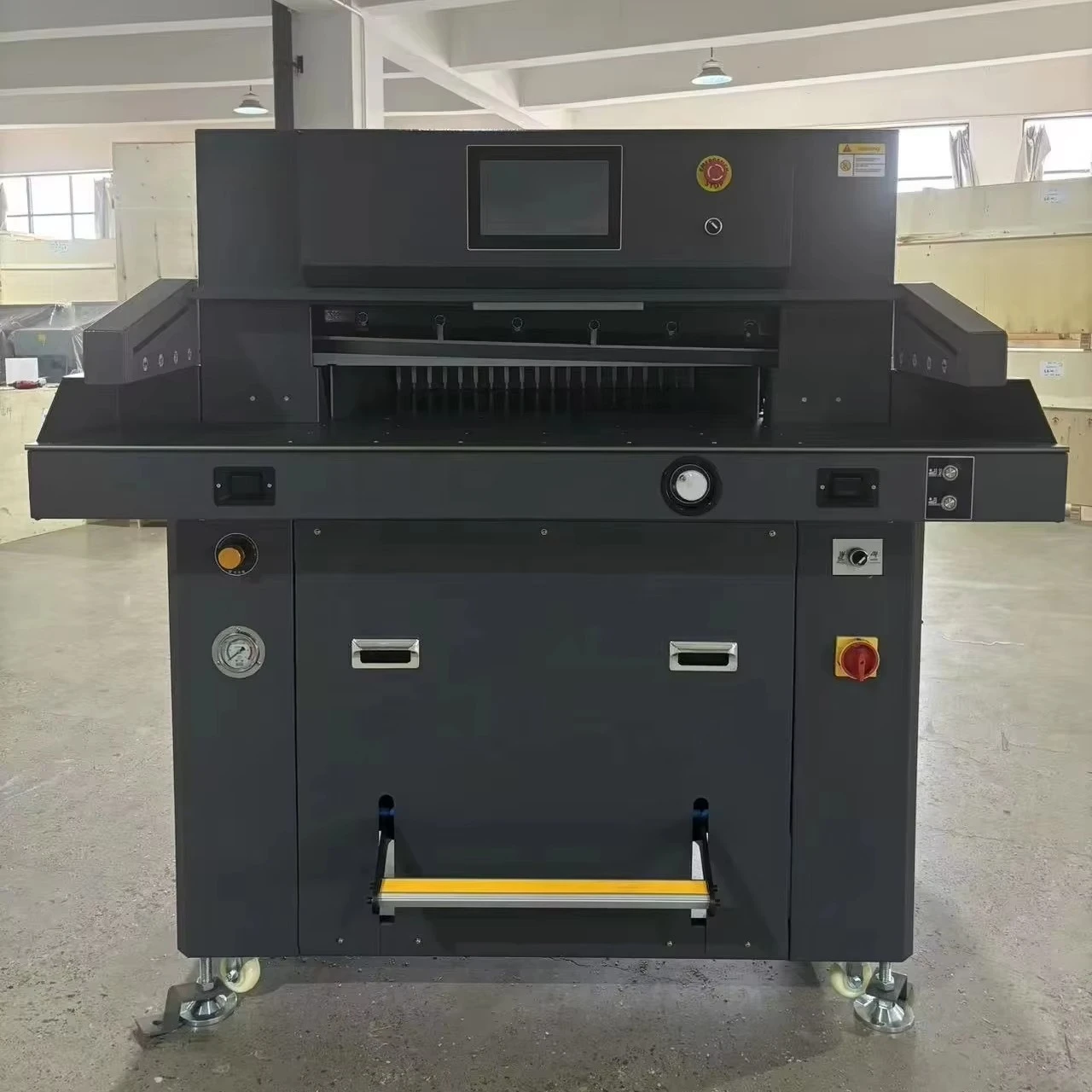 Hydraulic Paper Cutting Machine Programmed Paper Cutter 820mm Book Guillotine for Hot Sale F82H