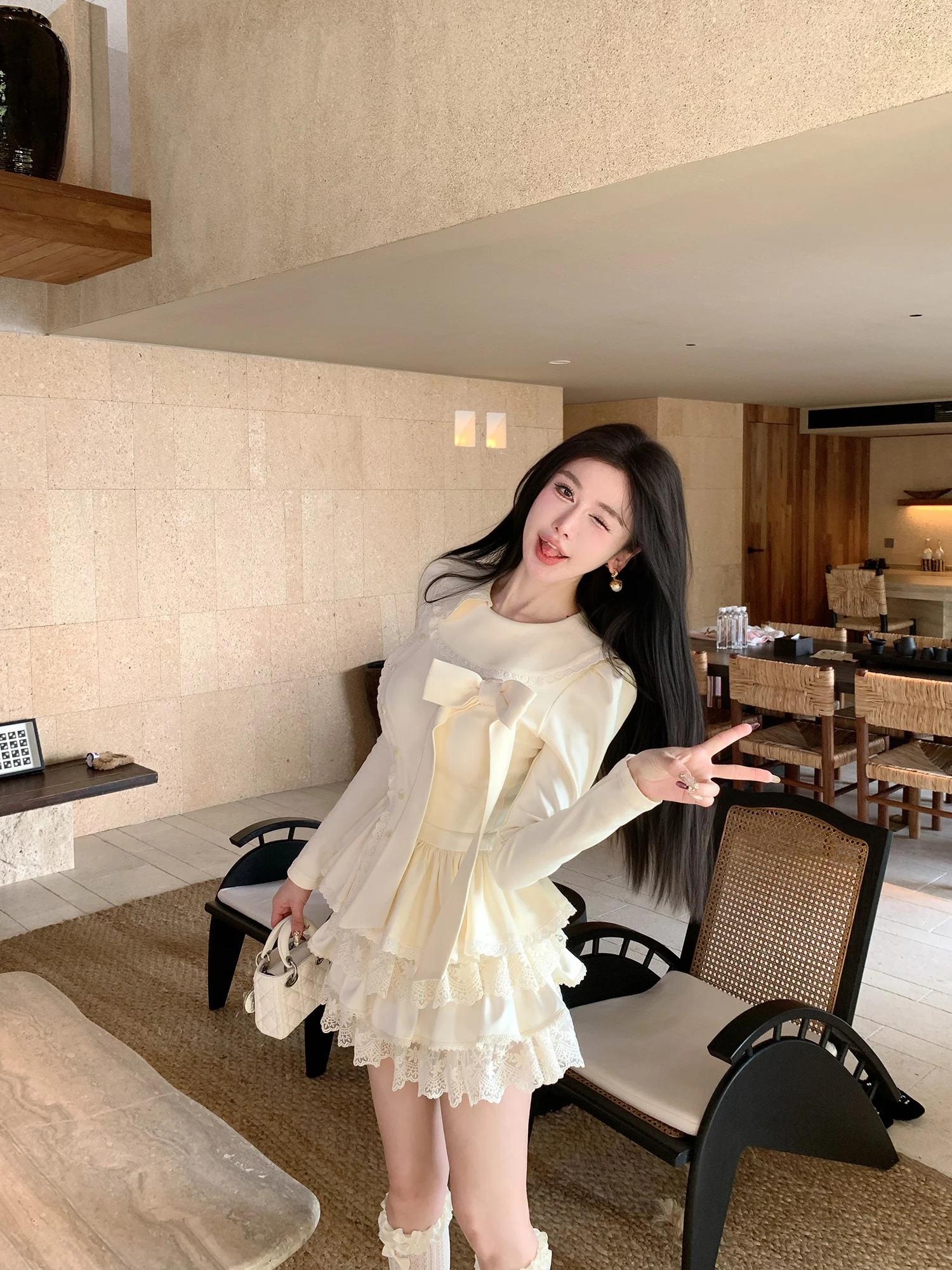 

Женская футболка LADIESFIRST в студенческом стиле с эластичной высокой талией, асимметричным подолом с завязками, из хлопка, с длинным рукавом, весенний топ