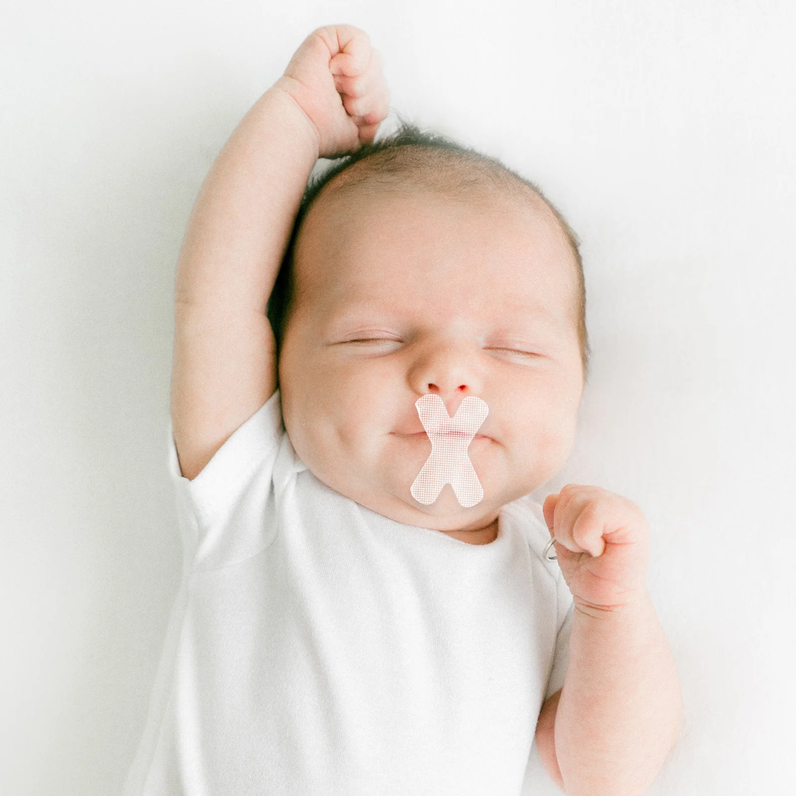 

120Pcs Breath Sleep Mouth Tape Strips Snoring Stopper Mouth Breathing Patch for Deep Sleep Quiet Rest