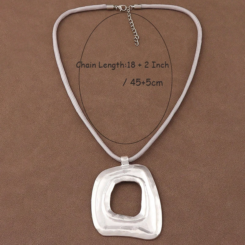 1 x Boho Gold Irregular Hollow Charm Pendant Trendy Chunky Rope Necklace Jewellery Suitable For Women Everyday And Party Wear view 6