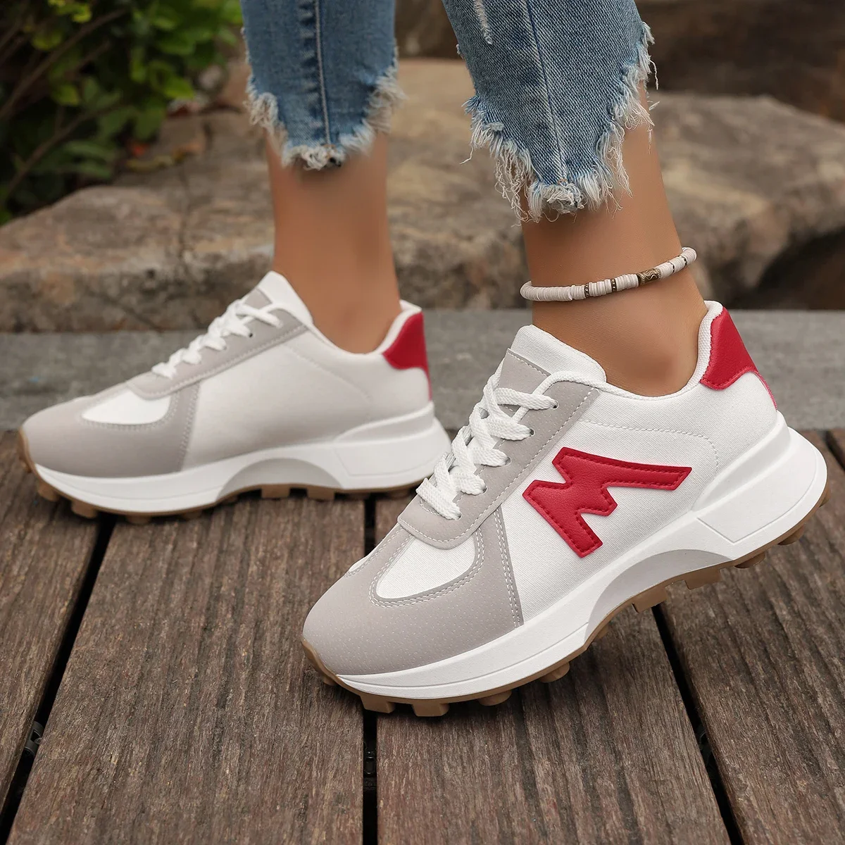 2024 New Sneakers Women Casual Walking Shoes Summer Lace Up Leather High Quality Sneakers Fashion Sneakers Zapatos De Mujer