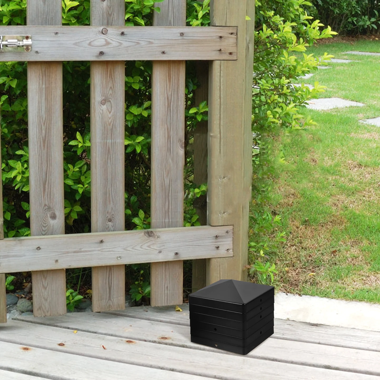 

12pcs Plastic Post Caps Smooth Edge Rust Proof Guardrail Covers For Fence Posts Gate Frames Traffic Barriers Garden Railings