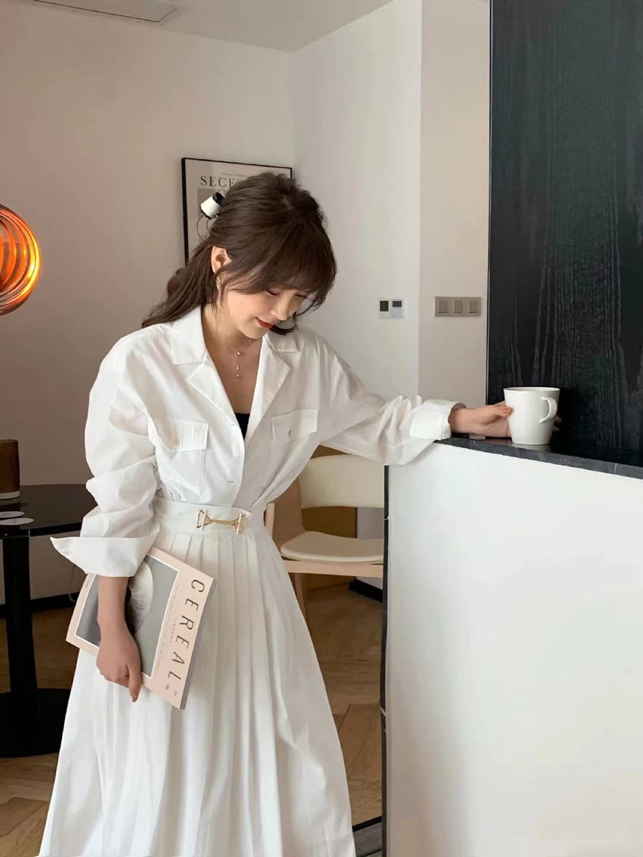 

Liz Miss Ele Collar irt Women Summer Metal Chain Pleated Skirt Faion Set YUM STAR Brand 25-35 Years Old Women