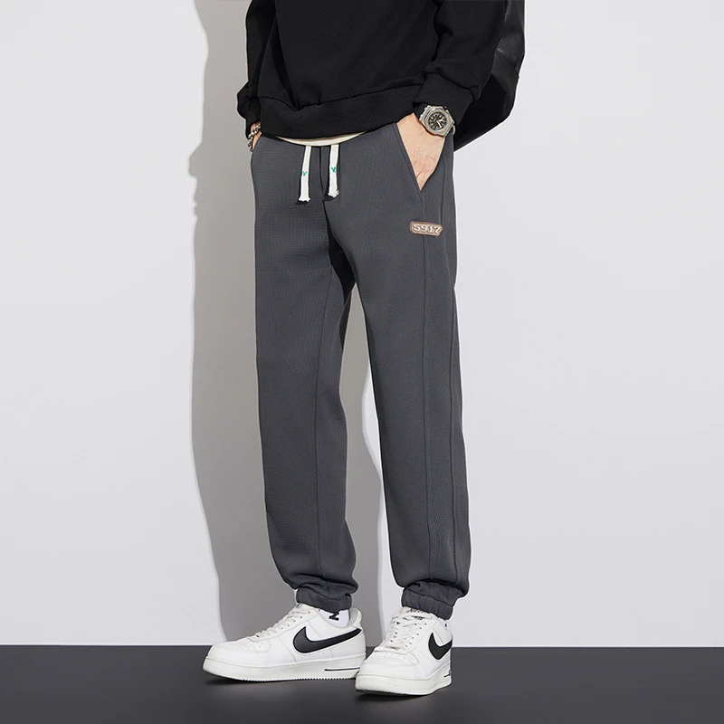 Comfortable and Loose Casual Pants for Men, Autumn and Winter Fashion Plaid Joggers and Trousers