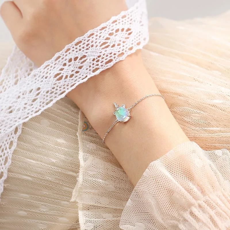 925 Sterling Silver Fashion Unicorn Bracelet For Women Dazzle Color Bracelet Lovely Creative Jewelry Moonstone For Girls