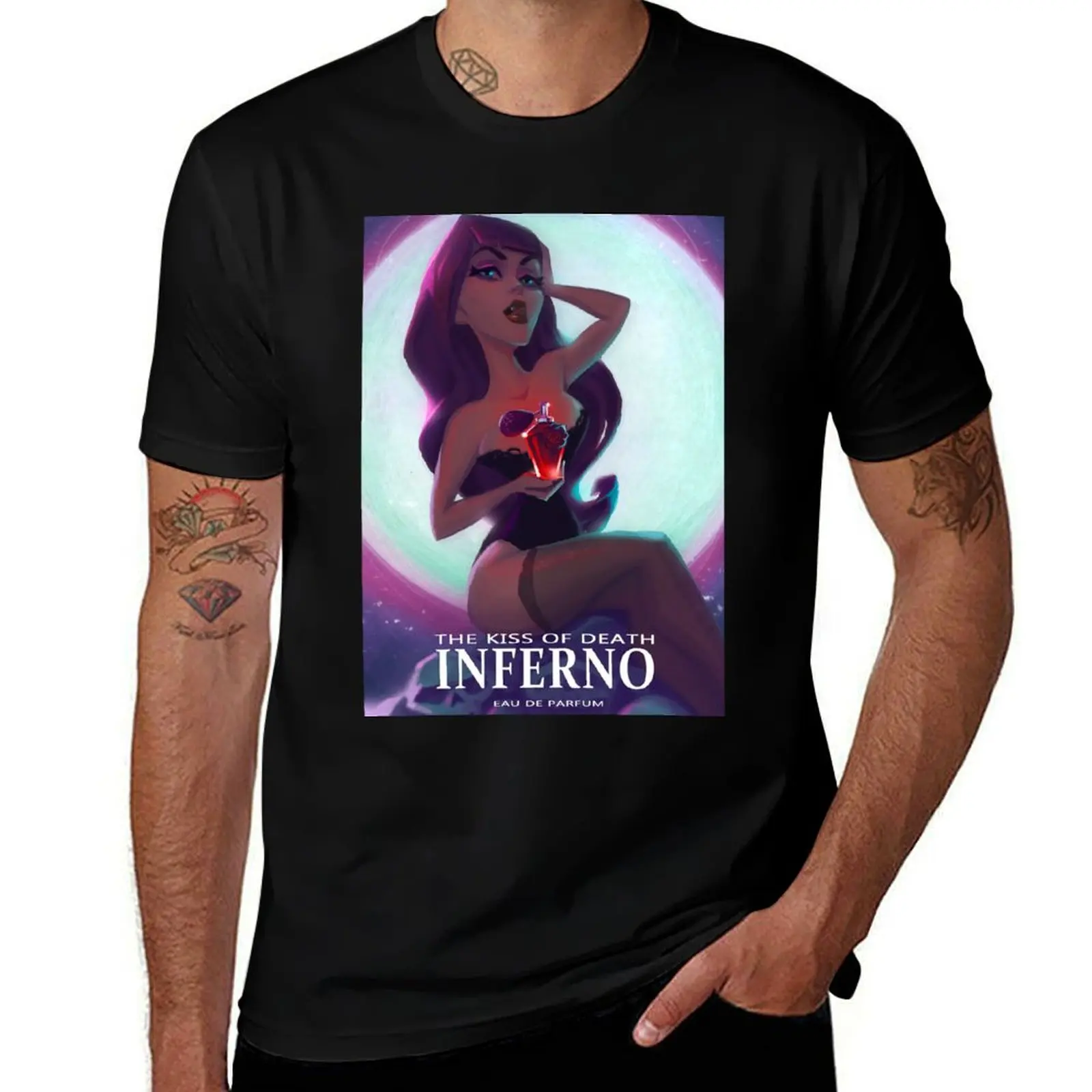 

Pin-up Vampirella T-Shirt Soft Basic Cotton Short Sleeve Tee