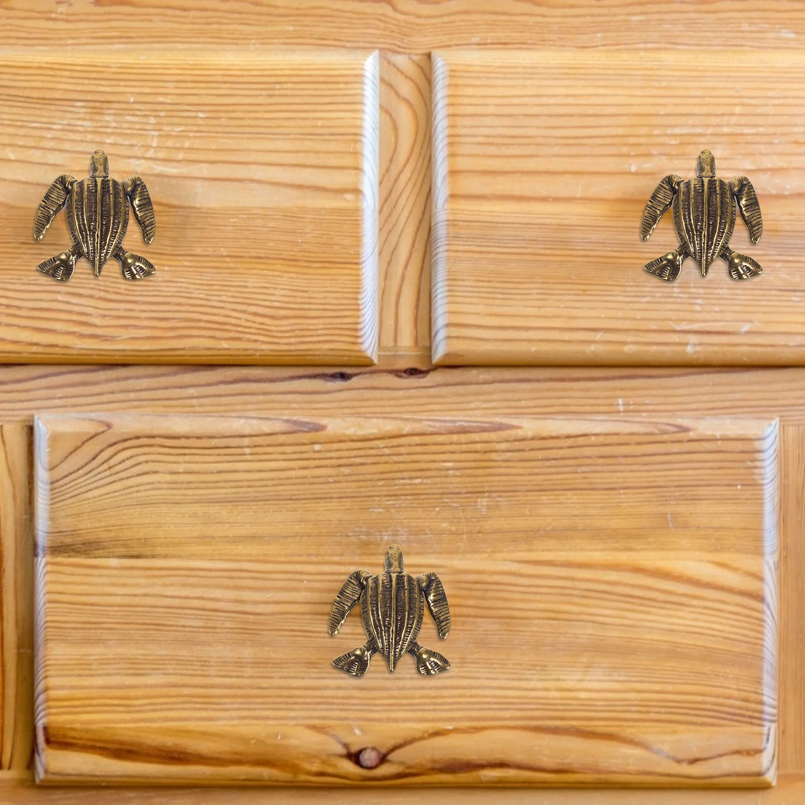 

Turtle Cabinet Knob Vintage Brass Animal Shape Furniture Pull Drawer Handle for Wardrobes Dressers Cupboards Kitchen Cabinets