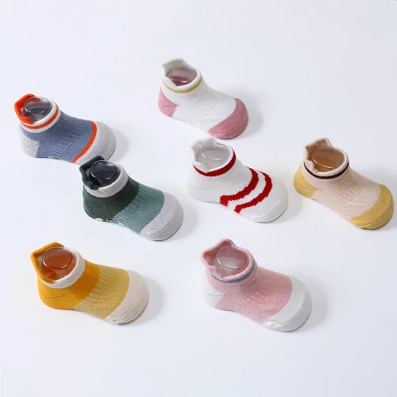 5 Pairs of Children's Casual Cute Non-slip Socks Breathable Girls Boys Non-slip Spot Glue Boat Socks Baby Low Top Floor Socks