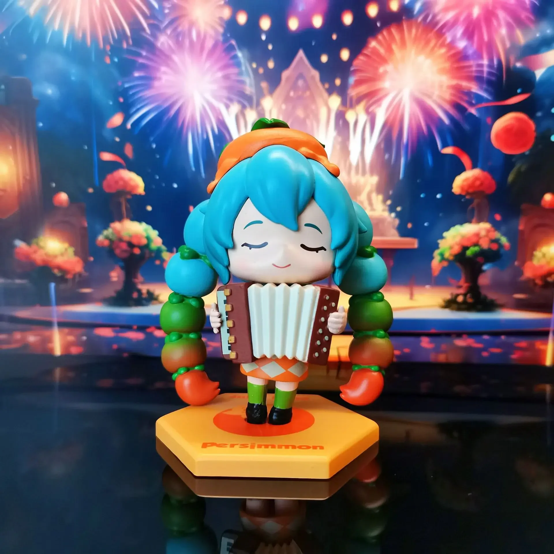 

1Pcs Random Style Hatsune Miku Fruit Band q-version Standing posture Action Figure PVC Model Toy Car ornament Cake Decoration
