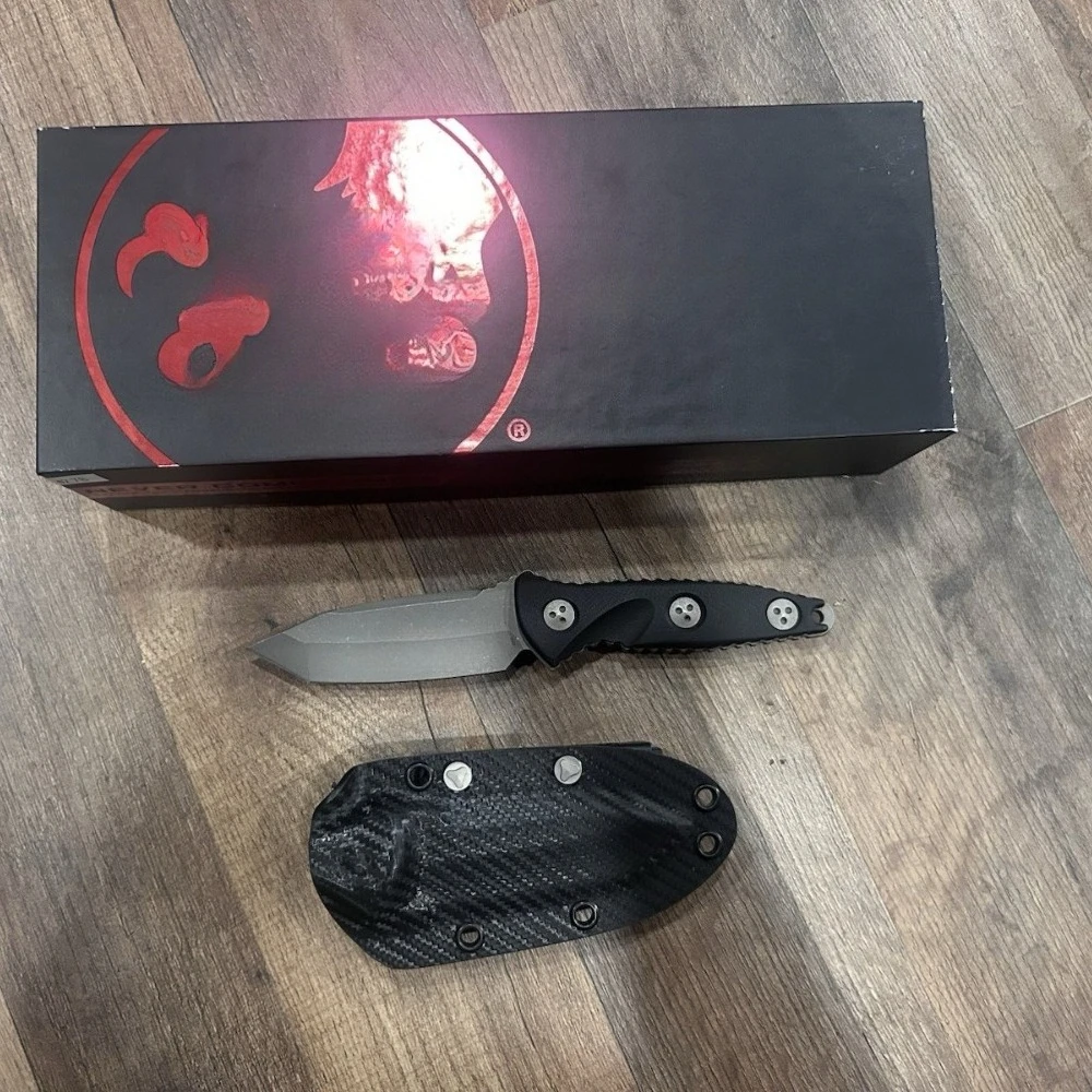 Black Outdoor Pocke…