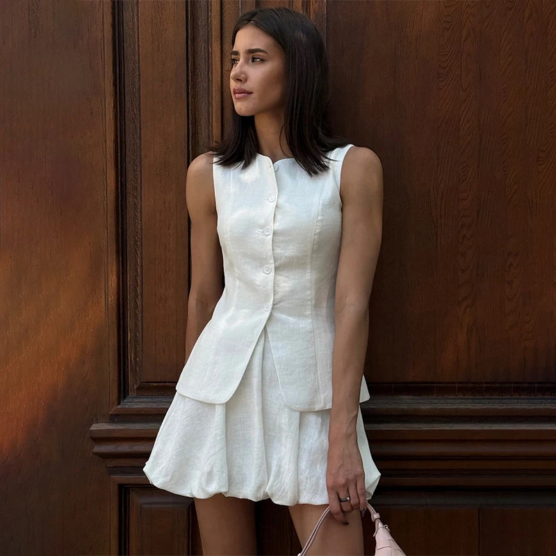 Women's Sleeveless Vest and Mini Skirt Set - Solid Color Suit