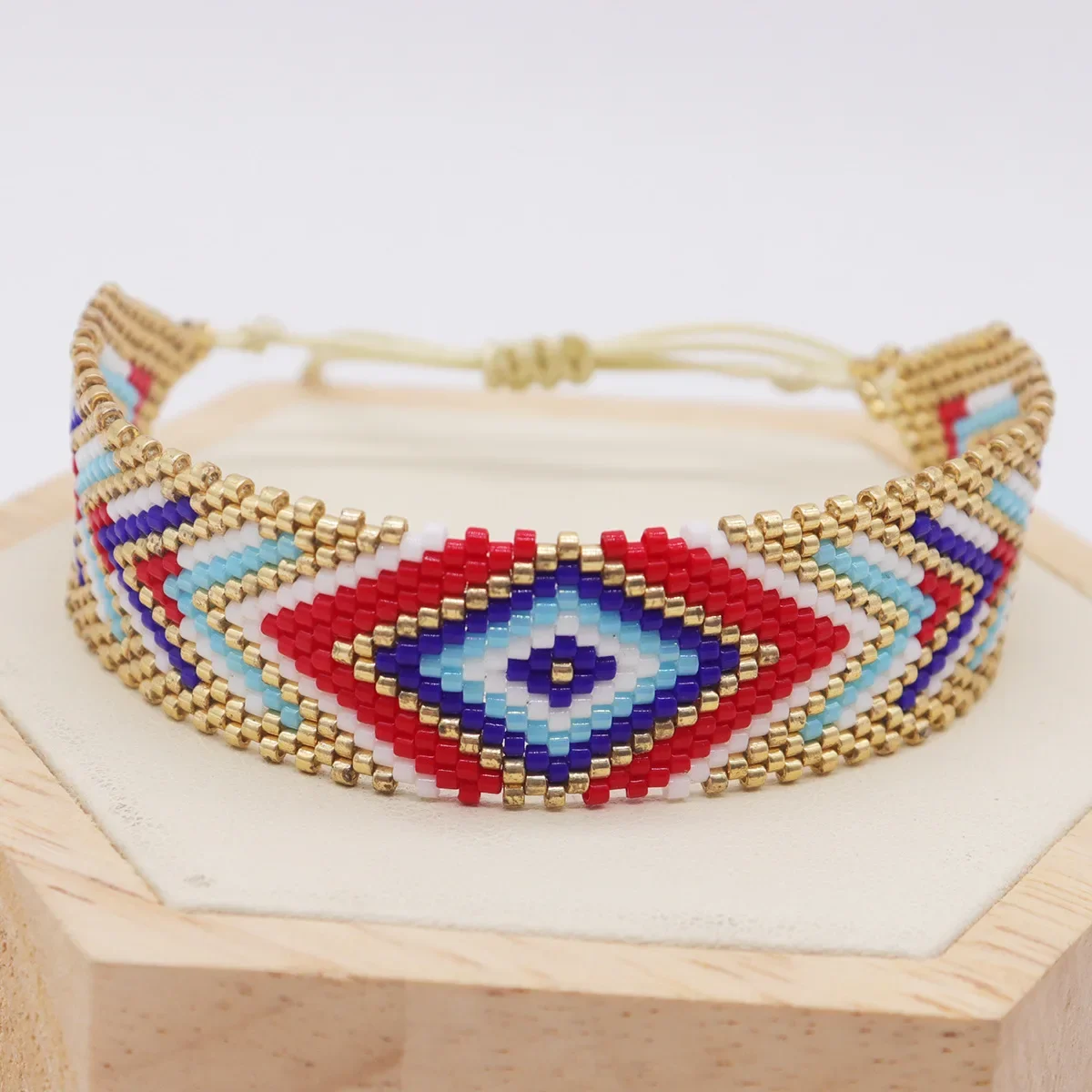 Rice bead bracelet Rhomboid Gradient Design Fashion Simple Hand knitting Bohemia Adjustable Arrow Geometry Beaded bracelet