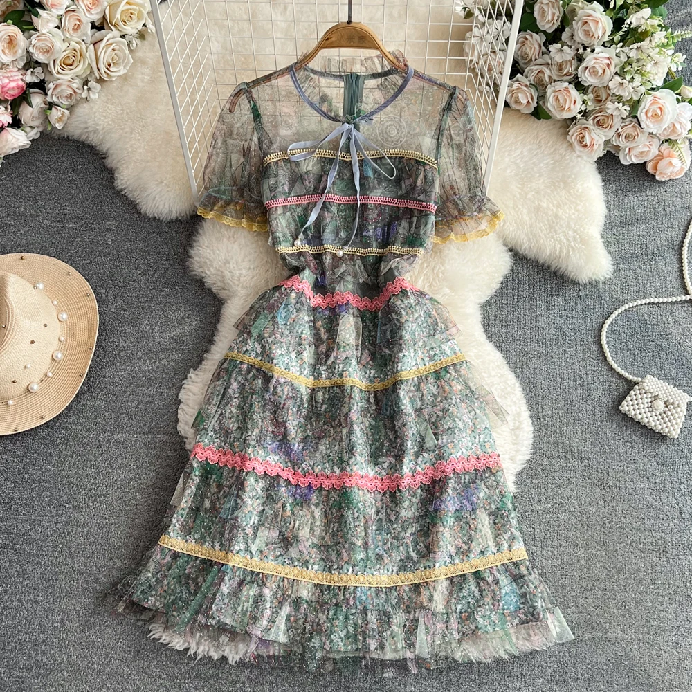 

New Vintage Summer Mesh Trims Lace Dress Runway Women Stand Collar Ruffles Flower Print Lace Up Short Sleeve Cake Party Dresses