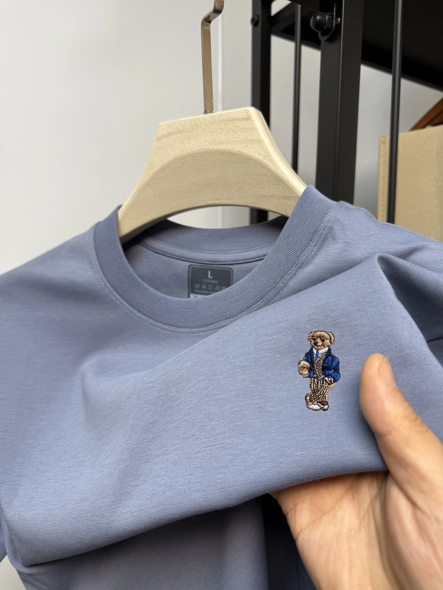 

Men's Cotton T-shirt Round Neck New Luxury Business Casual Commuting Tee Anti-Wrinkle Short Sleeve Delicate Teddy Bear Embroider