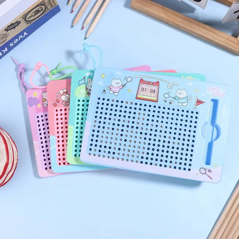 พวงกุญแจกระดานวาดภาพแม่เหล็กการ์ตูนน่ารัก - ของเล่นกระดานวาดภาพลูกเหล็กตลกๆ สำหรับตกแต่งกระเป๋าเป้และเป็นของขวัญสำหรับเด็ก