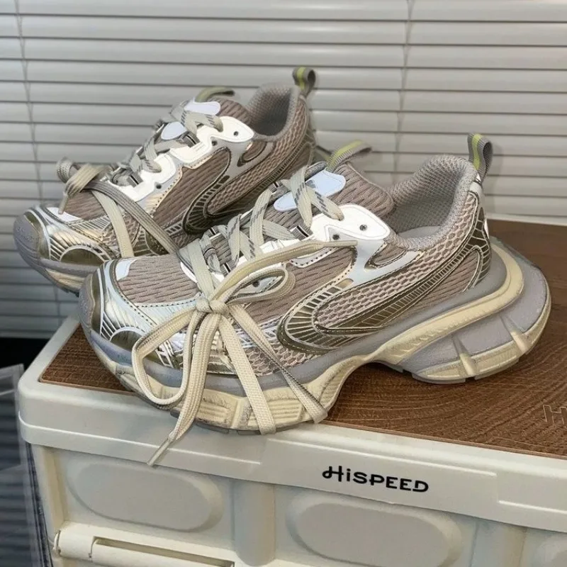 

2026 New Fashion Casual Shoes Women's Shoes Breathable and Comfortable Outdoor Walking Casual Lace-Up Sneakers Women