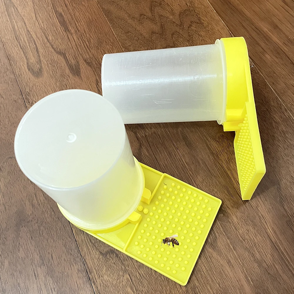 2PCS Honey Bee Feeder 518 Hive Entrance In Type Plastic 400ML Feeding Watering Waterer Suger Apiculture Beekeeping Tool Supplies