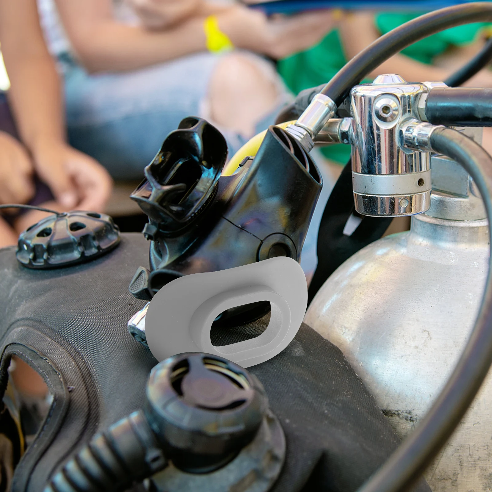 

2 Pcs Diving Breathing Regulator Silicone Mouthpiece Grey Scuba Cover Antifreeze Lip Guards Diving Accessories Practical