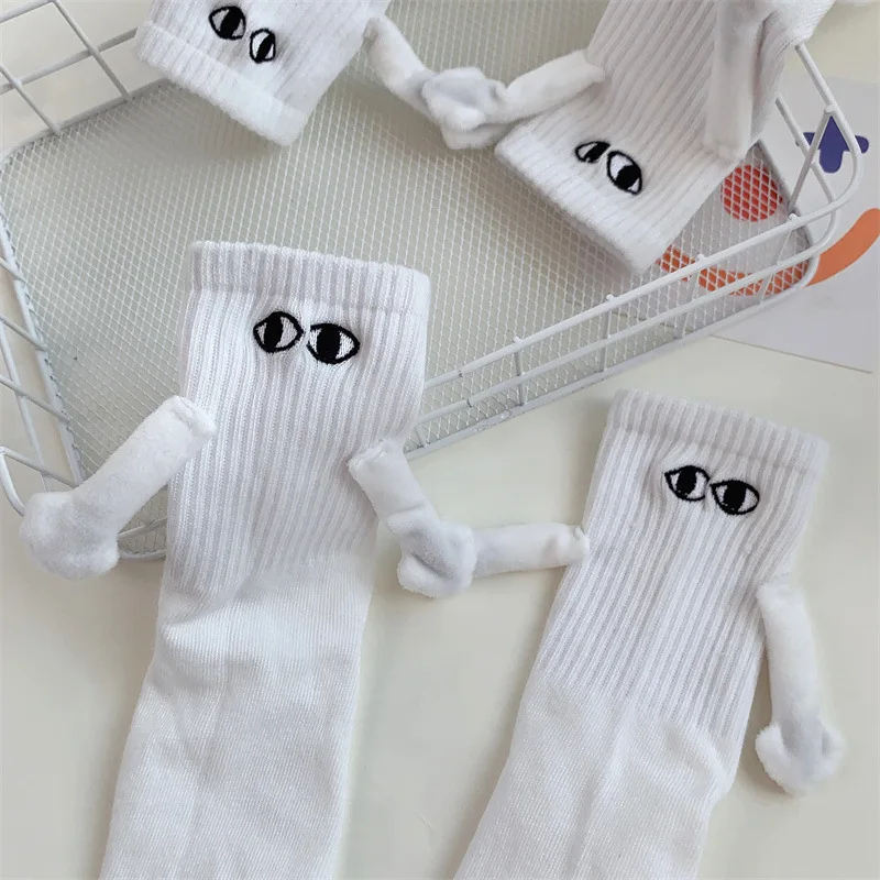 

Magnetic Couple Socks Holding Hands Funnyfor Men And Women Fashionable Trendy Student Sports Socks