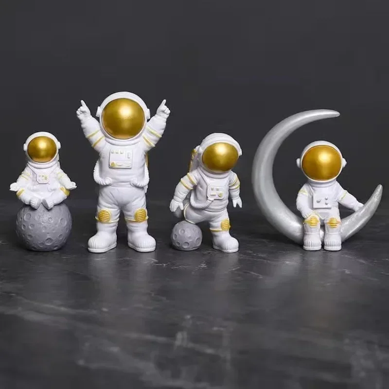 

4 pcs Astronaut Figure Statue Figurine Spaceman Sculpture Educational Toy Desktop Home Decoration Astronaut Model For Kids Gift