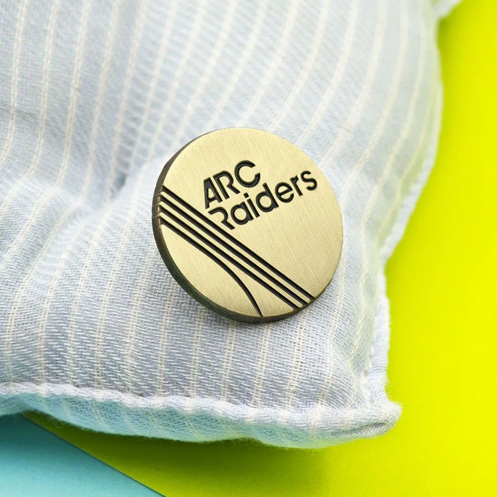 ARC Raiders Game Logo Enamel Pin Retro Golden Round Lapel Badge Brooch For Backpack Jacket Game Fans Collectible Decor Gift view 4