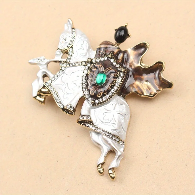 Stylish Retro Fairy Knight Brooch Style Sweater Brooch Don\'t Fight Riding Knight Coat Accessories