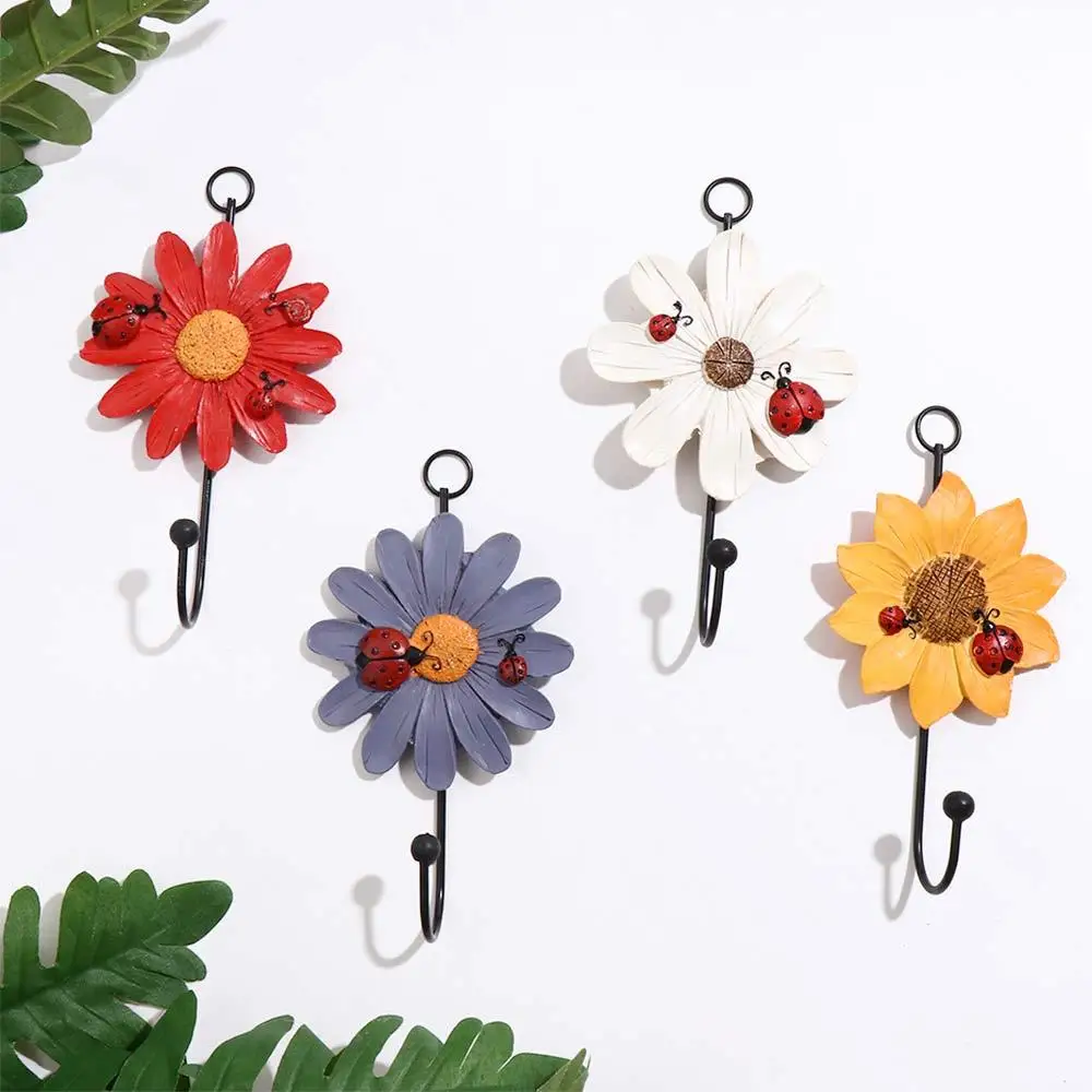 Fashion Self-Adhesive Hook Vintage Flower Shaped Decorative Hook Strong Clothes Hook Durable Home Storage Hangers