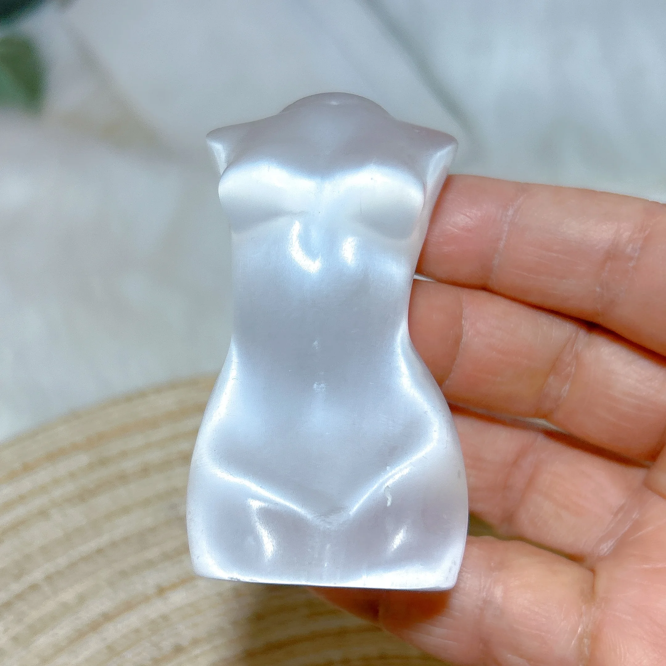 Healing Natural Crystal Selenite Goddess Body Carving High Quality Reiki Flashy Gemstone Energy Home Decorations Room Decor Gift